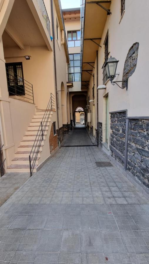 Le Dimore Del Corso II Ad Acireale Fra Catania, Taormina, Il Mare E L'Etna Exterior photo